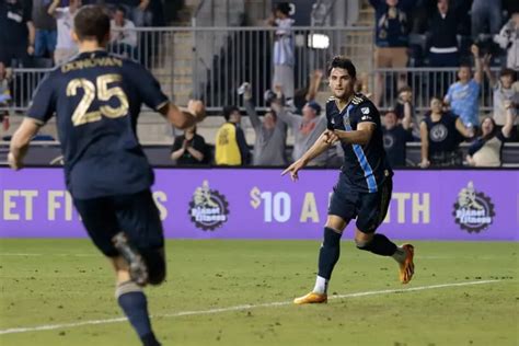 Gazdag scores twice to help Union roll past Revolution 3-0